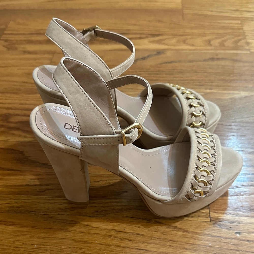 🛍️SALE🛍️ DERİMOD Beige Platform Block Heel Sandals with Ankle Straps - Picture 6 of 9
